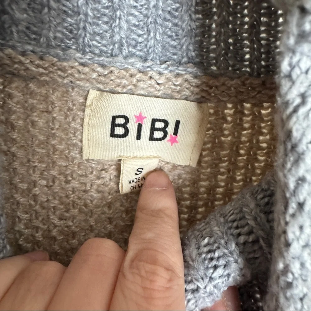 NWOT BiBi Retro Colorblock Turtleneck Oversized Sweater Size S